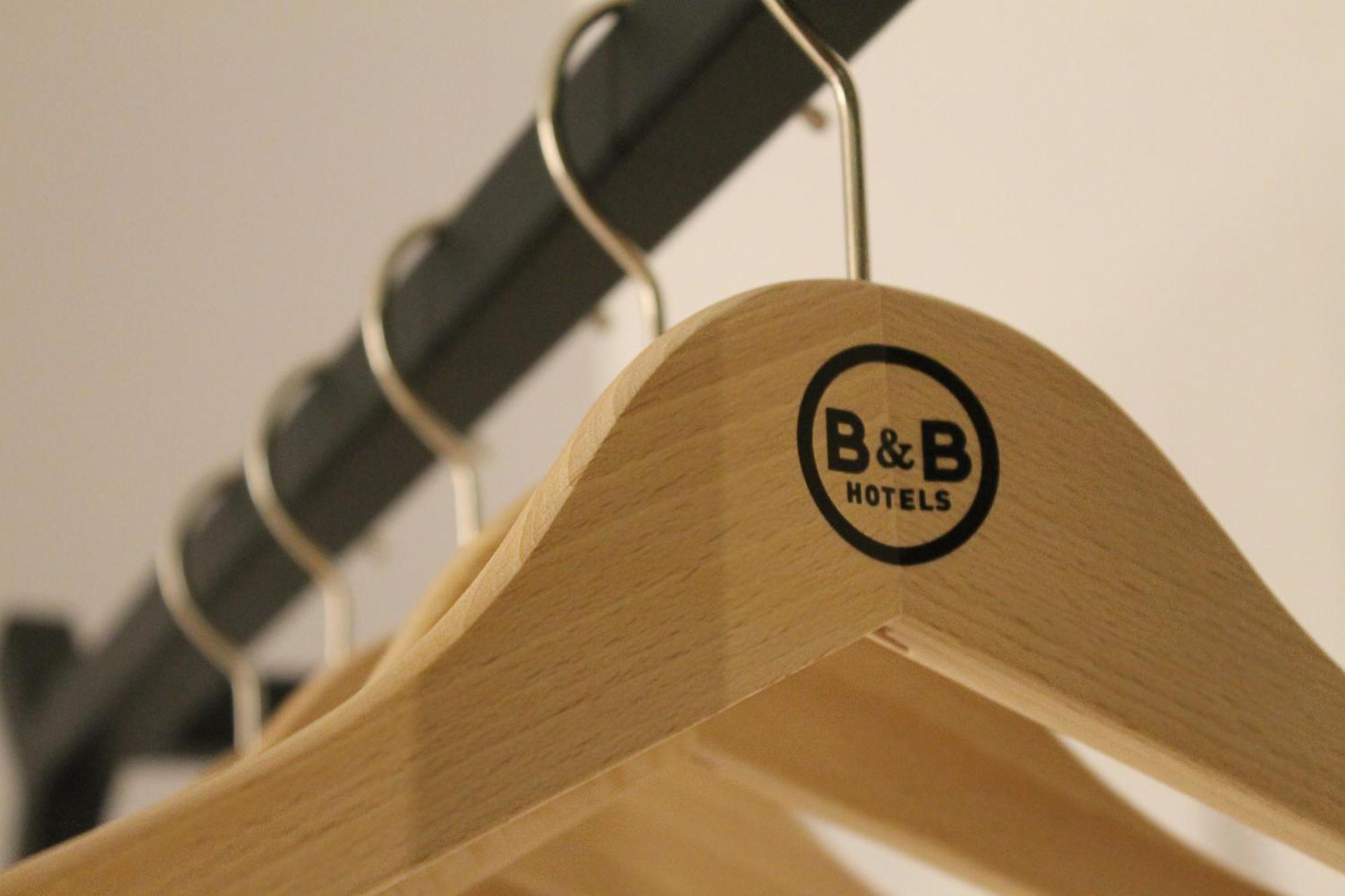 B&B Hotel Chartres Le Coudray מראה חיצוני תמונה
